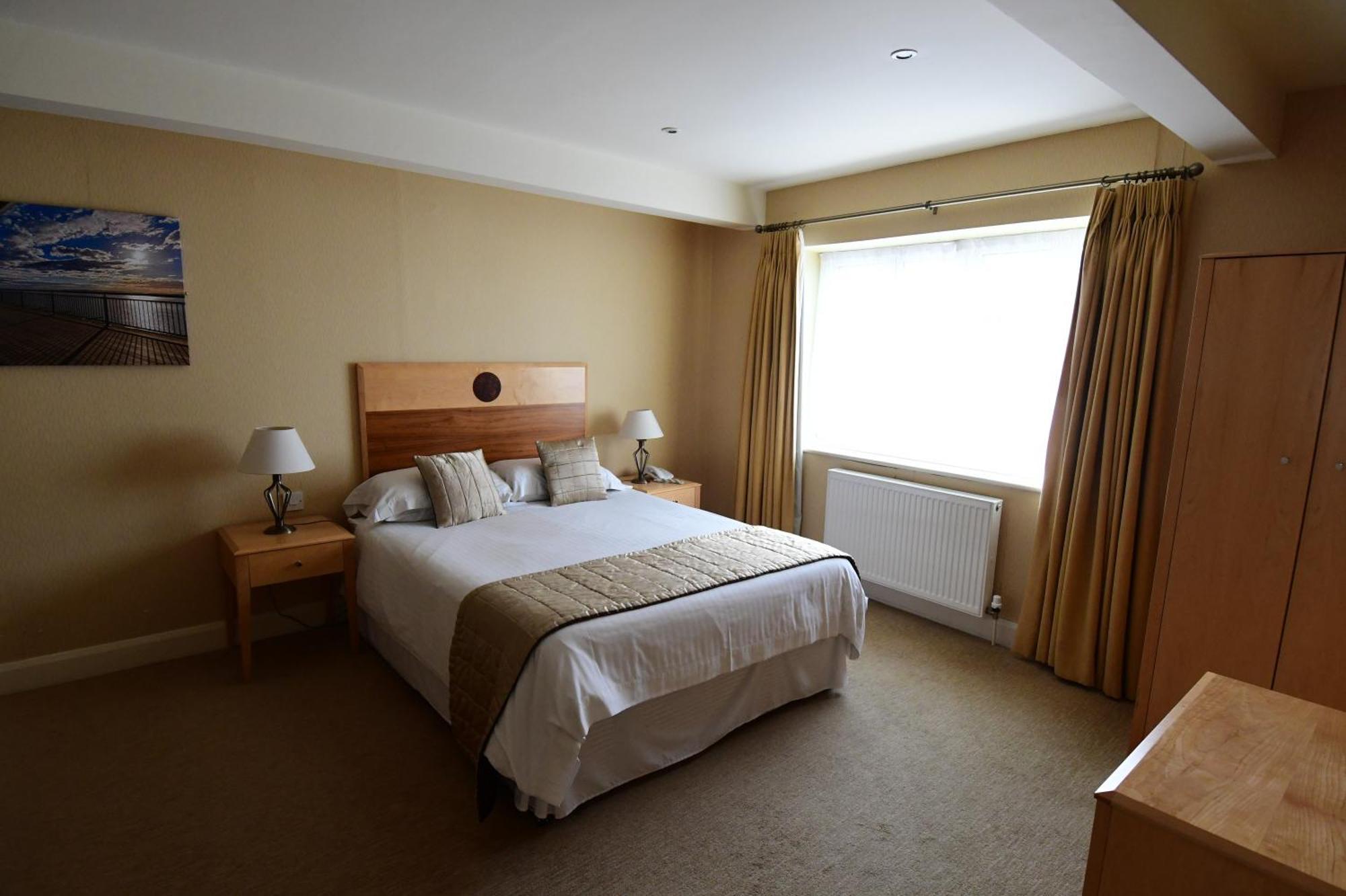 The Trouville Bournemouth Exterior photo
