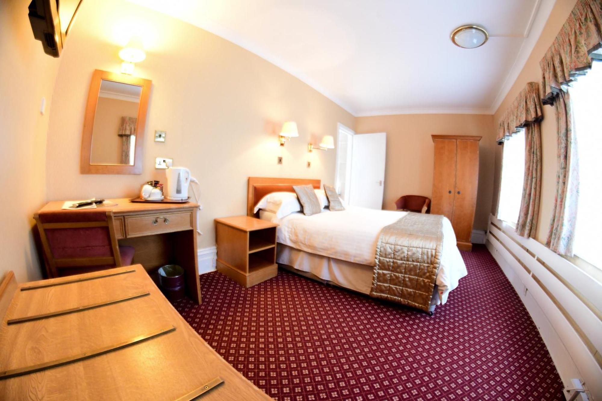 The Trouville Bournemouth Exterior photo